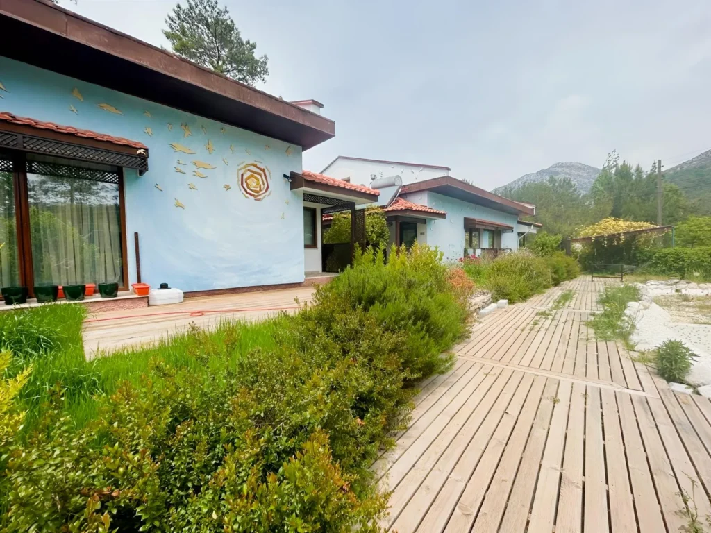 2+1 Duplex Villa in a Peaceful Üzümlü Complex – Muğla / Fethiye / Yeşilüzümlü Mh. – photo 1