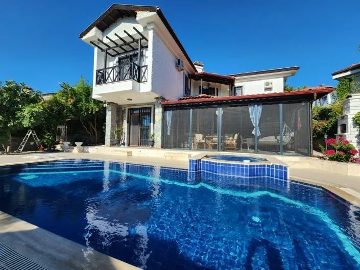 4+1 Detached Villa with Pool for Sale in Seydikemer – Muğla / Seydikemer / Cumhuriyet Mh. – photo 2