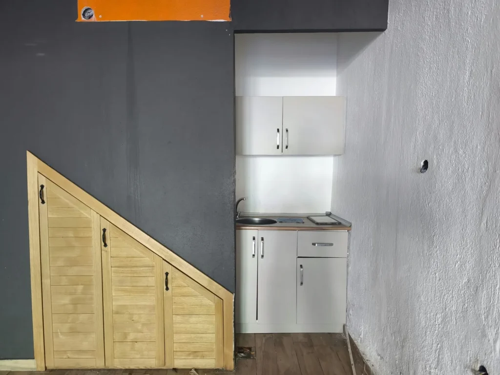 Çarşı Caddesi Üzerinde Müstakil 2 Katlı Bulunmaz Kiralık İşyeri – 36.61995361182496, 29.11074209288536 – photo 4